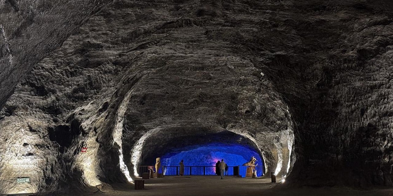 Hititlerden Kalan Tuz Mağarası Geçen Yıl Yaklaşık 1,8 Milyon Ziyaretçi Çekti