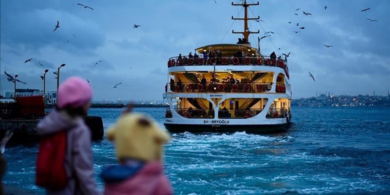 İstanbul'da Deniz ve Teleferik Ulaşımına Hava Muhalefeti Engeli