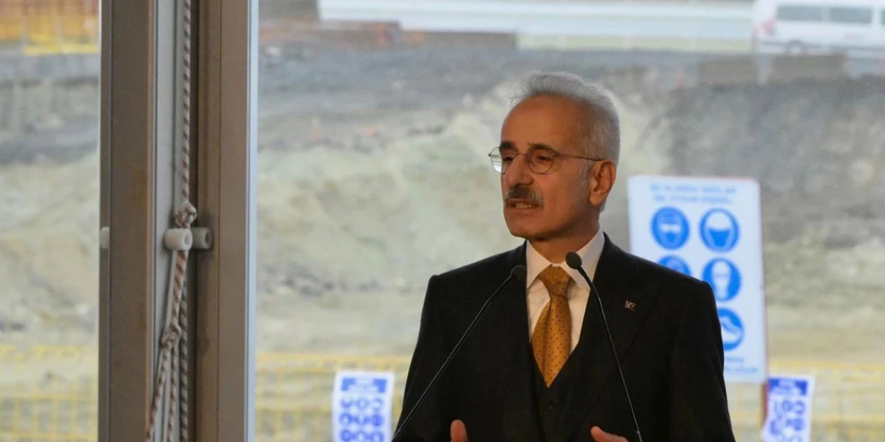 Bakan Uraloğlu, THY'nin Havacılık Yatırımları Temel Atma Töreni'nde Konuştu