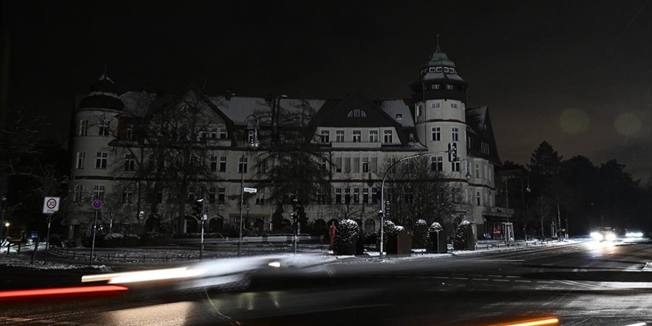 Alman Polisi, 100 Bin Kişiyi Etkileyen Elektrik Kesintisinin Faillerini Henüz Bulamadı