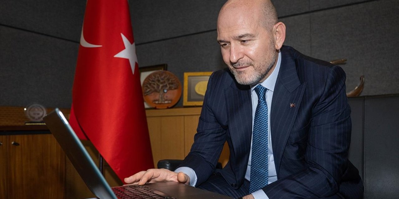 TBMM İçişleri Komisyonu Başkanı Süleyman Soylu, AA'nın "Yılın Kareleri" Oylamasına Katıldı