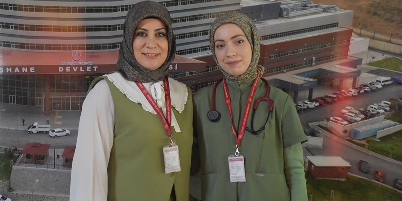 Hemşire Anne İle Doktor Kızı Aynı Hastanede Mesai Arkadaşı Oldu