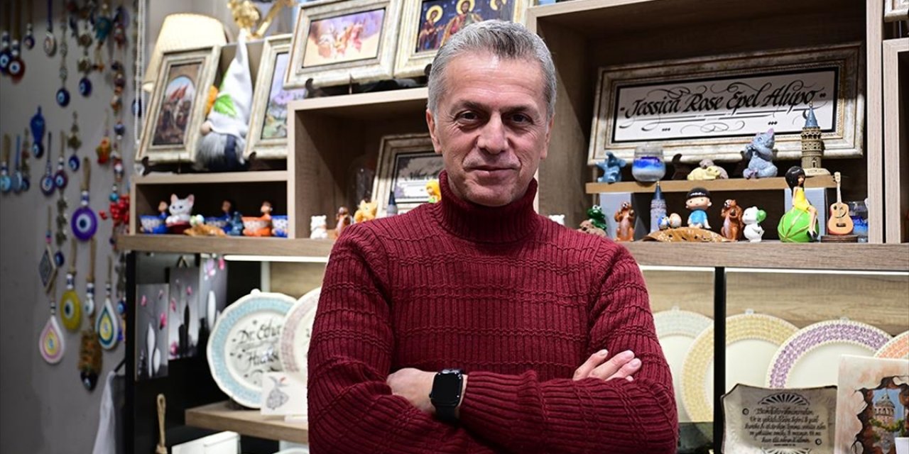 Kaligrafi Sanatçısı Murat Ünver Üç İleri Tekniği Tek Performansta Birleştirdi