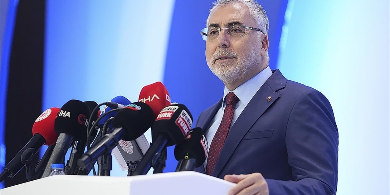 Bakan Işıkhan: Uzun Süreli Yaşlı Bakım Sigortası İçin Çalışma Yapıyoruz