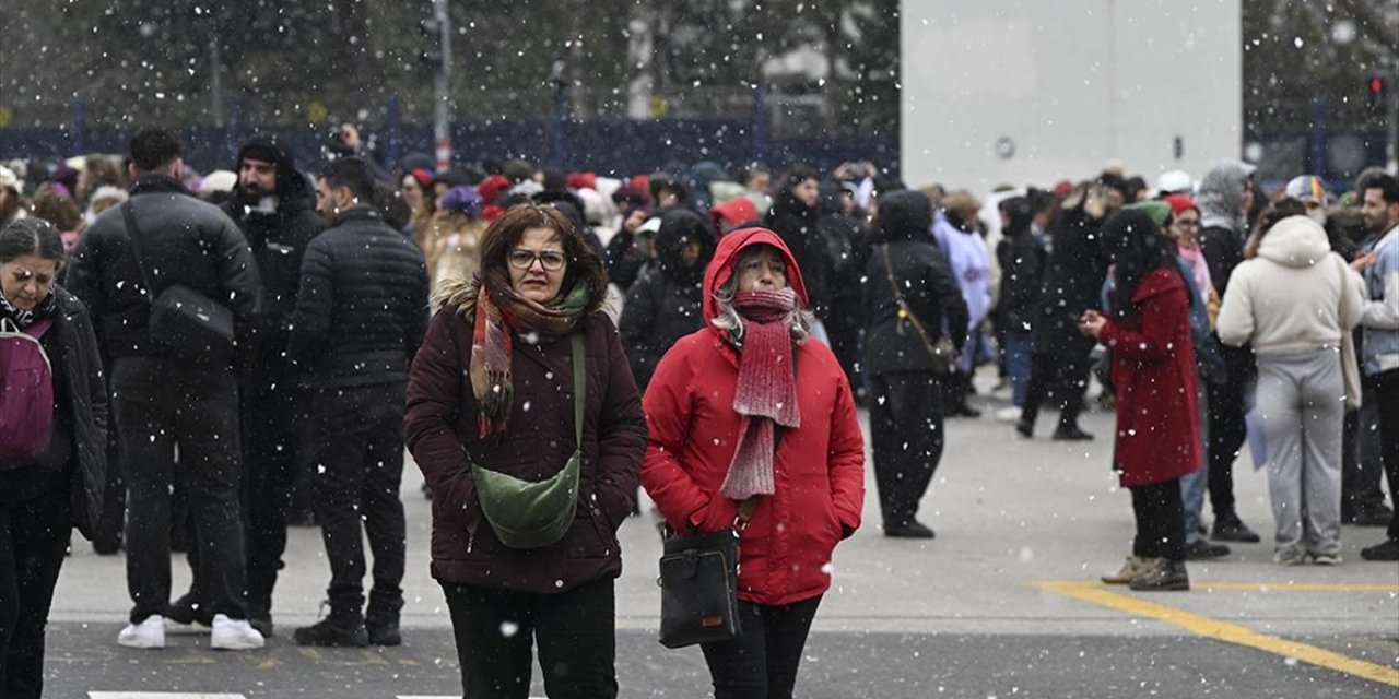Ankara İçin Kuvvetli Rüzgar ve Fırtına Uyarısı