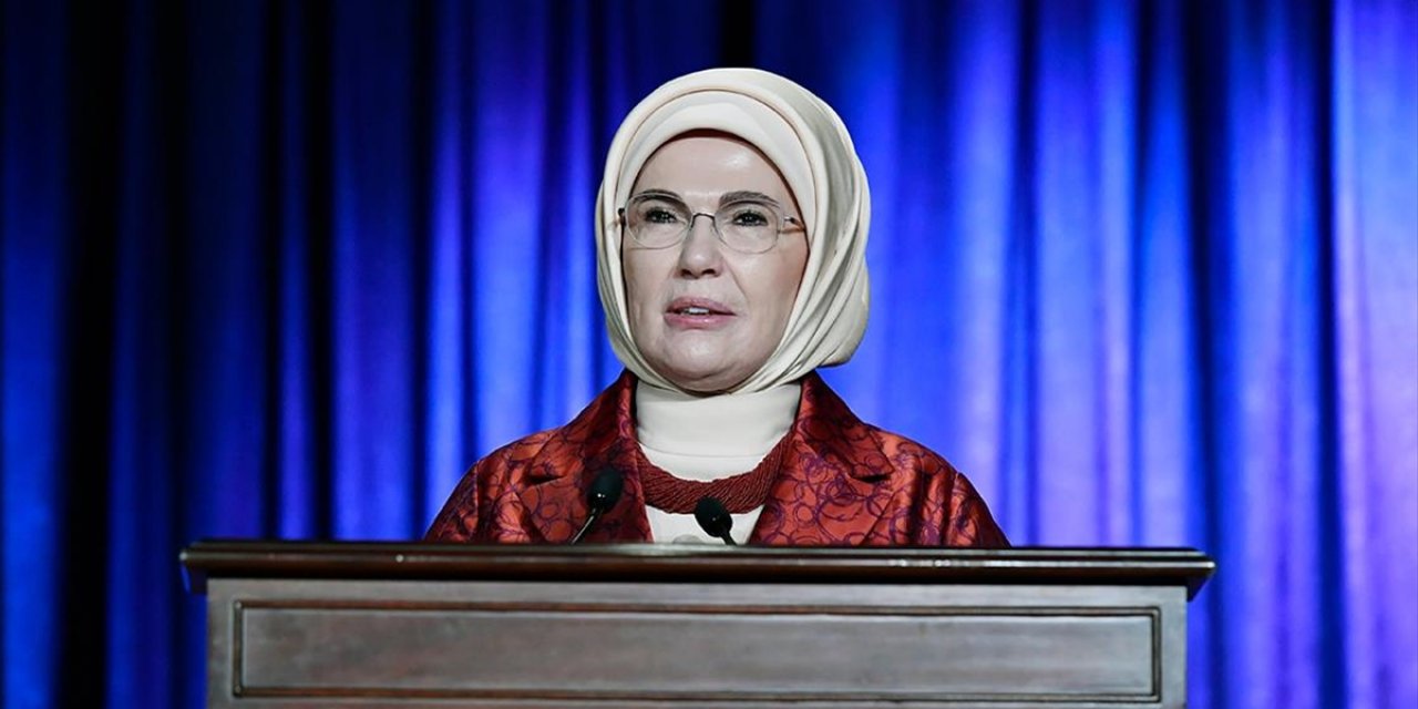 Emine Erdoğan: Kültürel Mirasımızla Gençler Arasında Köprüler Kuracak Bir Çaba İçinde Olmalıyız