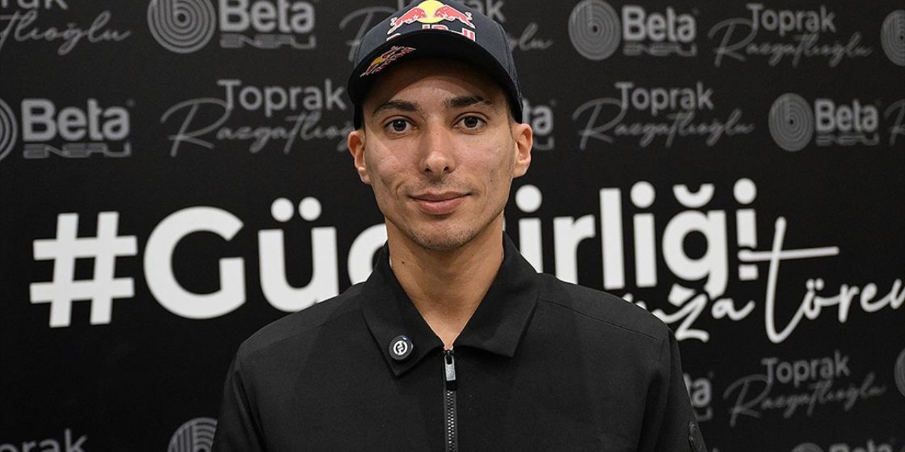 Milli Motosikletçi Toprak Razgatlıoğlu, Motogp'de de Şampiyon Olarak İlki Başarmak İstiyor