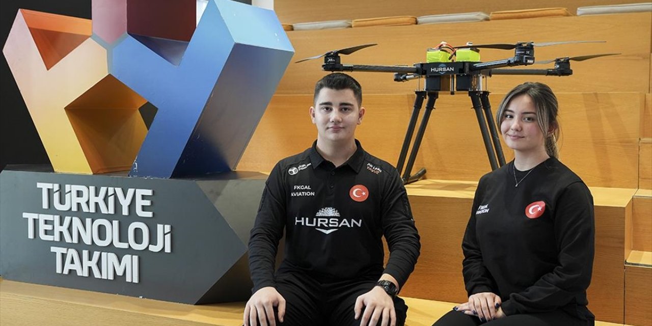 Lise Öğrencileri Abd'deki İha Yarışmasında Dünya Genelinde Altıncı, Liseler Arasında Birinci Oldu