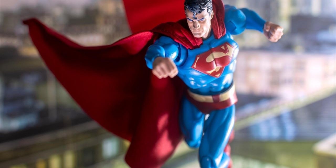 ABD'de Superman'i Dünyaya Tanıtan Çizgi Romanın Nadir Kopyası, 15 Milyon Dolara Satıldı