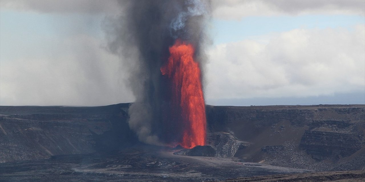 Hawaii'de Kilauea Yanardağı'nda Volkanik Hareketlilik Gözlemlendi
