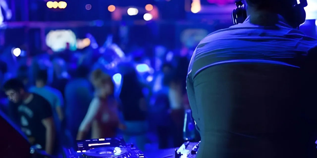 Ankara'da Gece Kulüplerine Operasyon! Kız Çocukları Zorla Çalıştırılmış