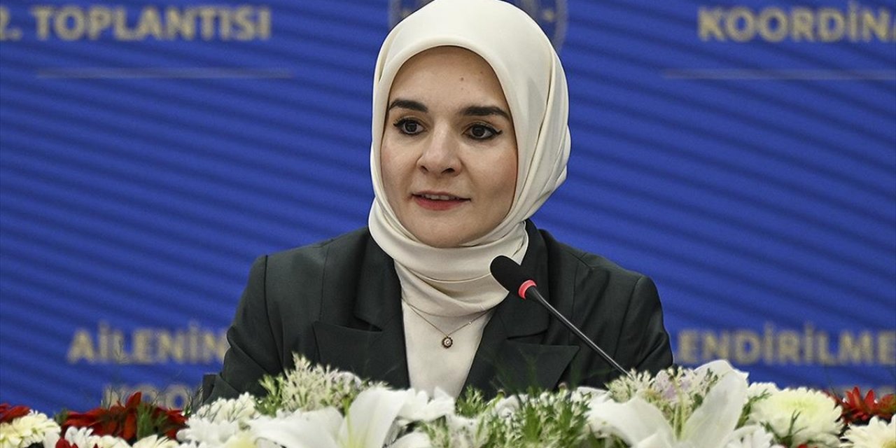 Bakan Göktaş: Aile ve Gençlik Fonu'ndan 70 Bin 400 Genç Çift Faydalanmaya Hak Kazandı