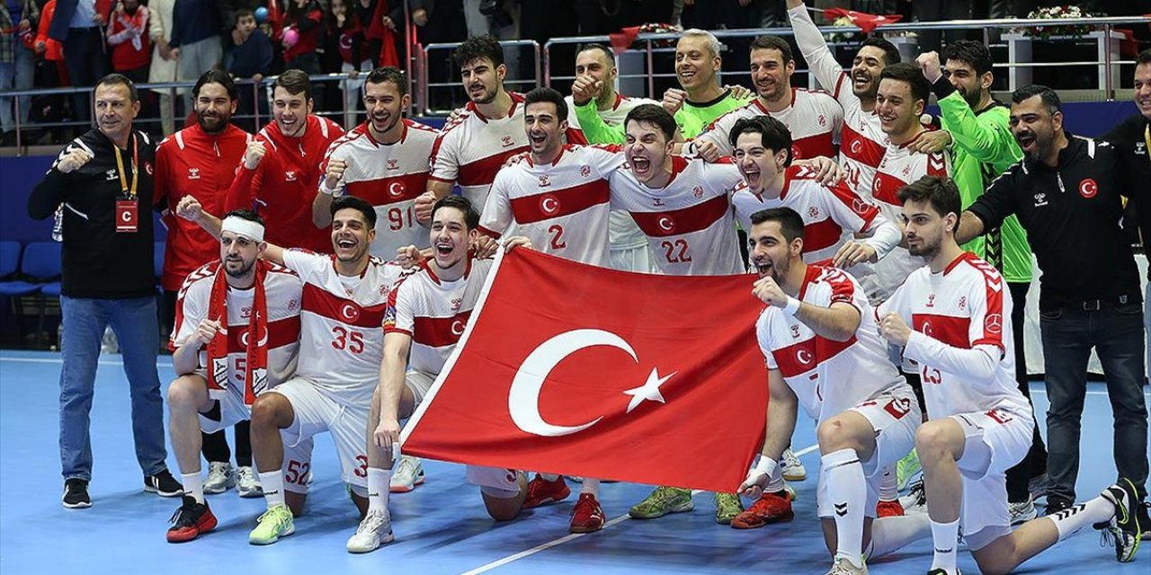 Türk Hentbolunda Rota; Avrupa