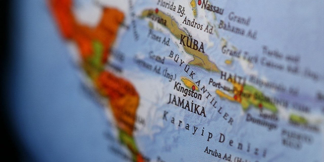 ABD'nin Grönland'a Yönelik Tehdidinin Ardından Avrupa'nın Diğer Denizaşırı Toprakları Gündemde