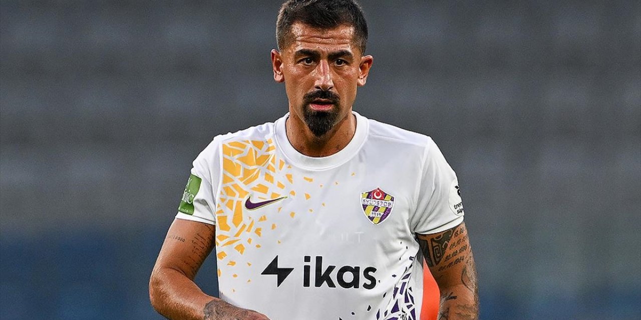 Eyüpspor'da Kerem Demirbay İle Yollar Ayrıldı