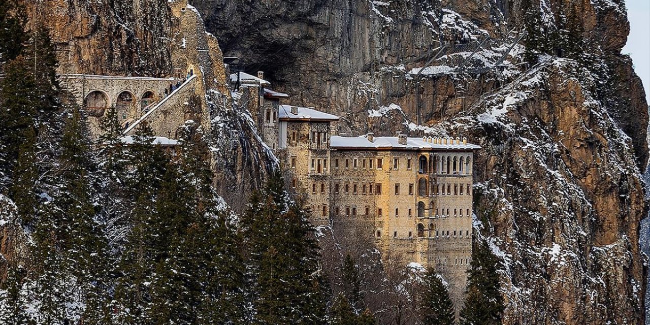 Sümela Manastırı 2025'te 514 Bin 596 Ziyaretçi Ağırladı