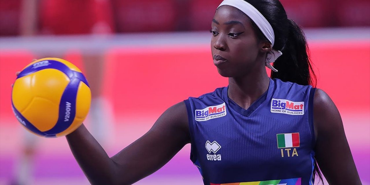 Vakıfbank Kadın Voleybol Takımı, İtalyan Pasör Çaprazı Adhuoljok Malual'ı Kadrosuna Kattı