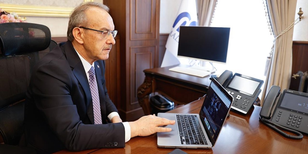 Malatya Valisi Yavuz, AA'nın "Yılın Kareleri" Oylamasına Katıldı