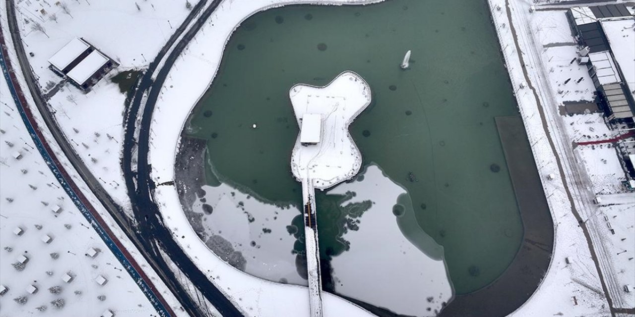 Kayseri'de Kar ve Sis Manzaraları Dronla Görüntülendi