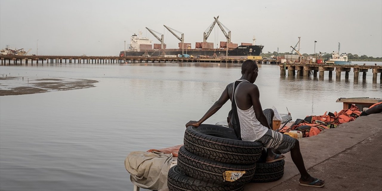 ABD, Afrika'da Ekonomik Nüfuzunu Korumakta Zorlanıyor