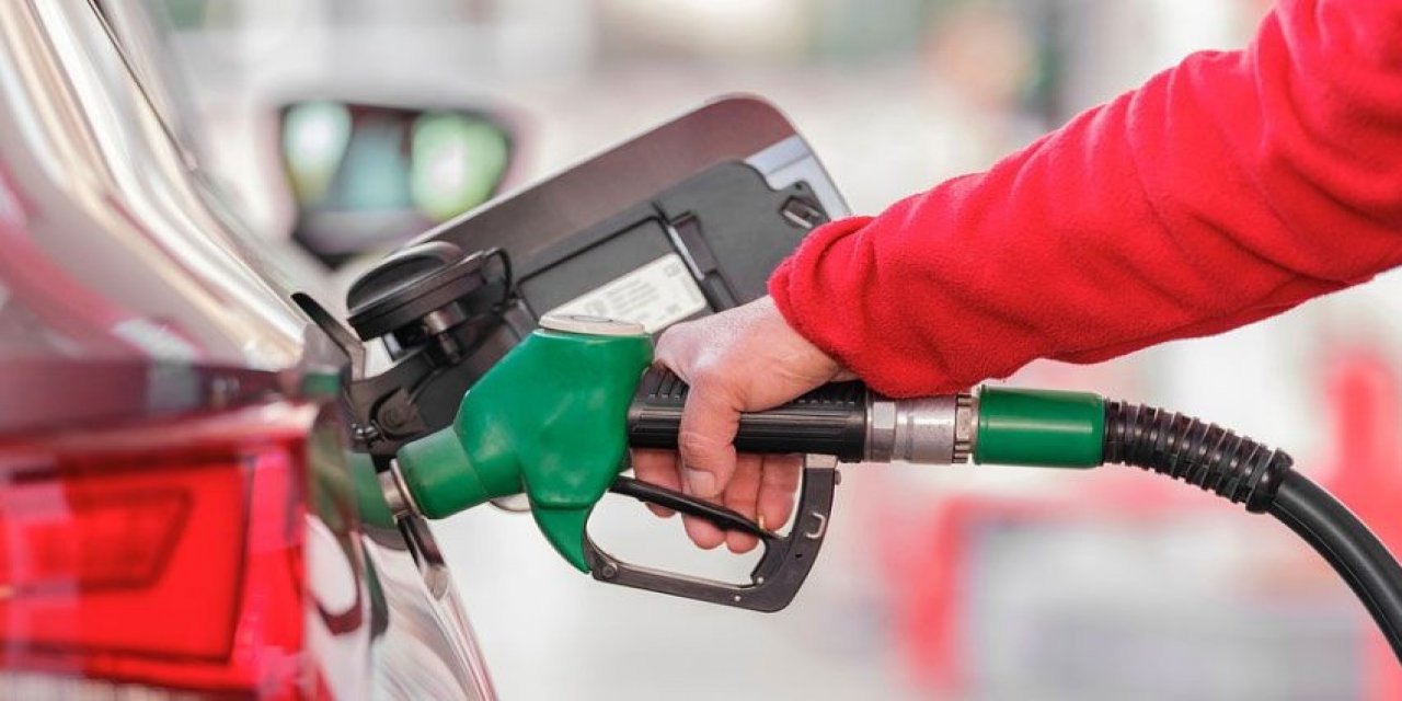 Benzin Fiyatlarında Tabelalar Değişiyor! Akaryakıtta İndirim