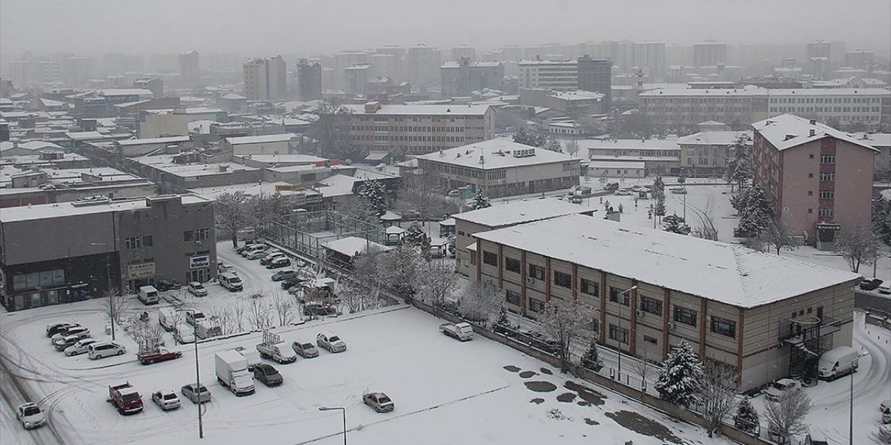 Yurdun Doğu Kesimlerinde Olumsuz Hava Koşulları Devam Ediyor