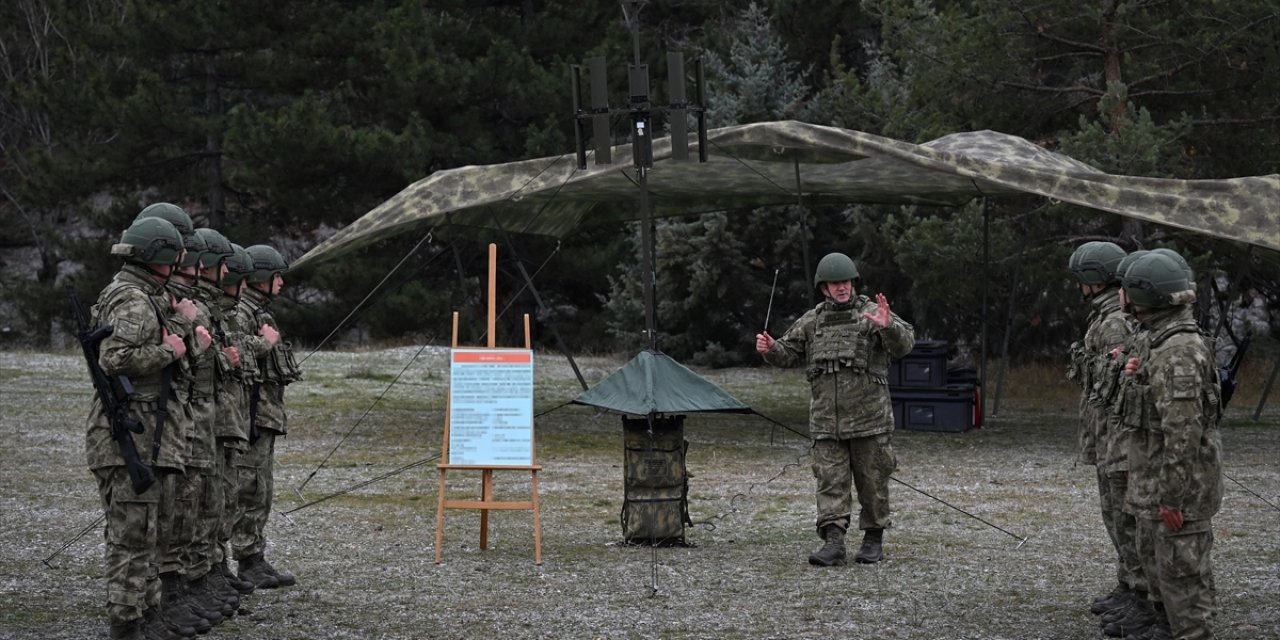 Uzman Erbaşlar, Tsk'nın Teknik ve Kritik Alanlarında Önemli Görevler Üstleniyor
