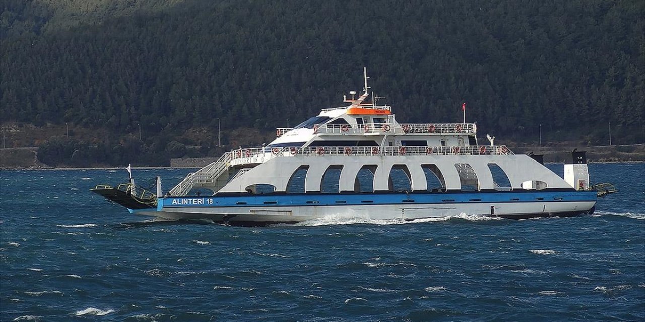 Güney Marmara'da Yarınki Feribot Seferleri İptal Edildi