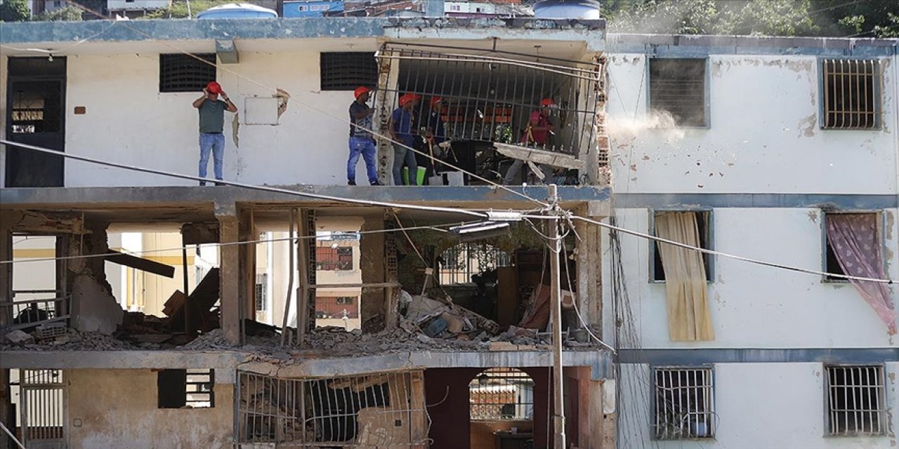 Venezuela: ABD'nin 3 Ocak'taki Hava Saldırısında 463 Ev Hasar Gördü