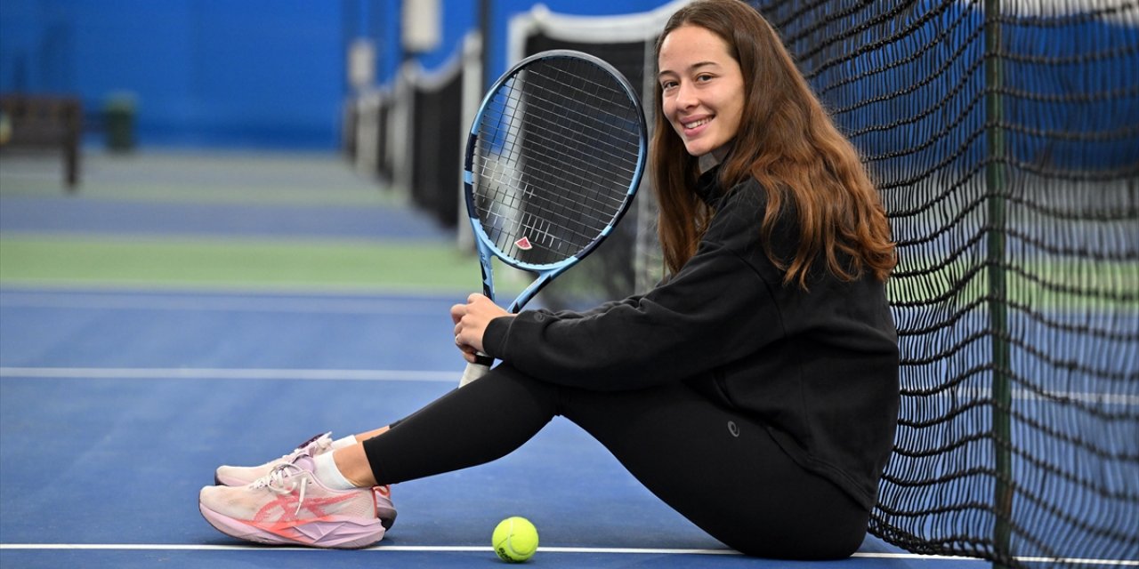 Milli Tenisçi Zeynep Sönmez, Avustralya Açık'ta 2. Tura Yükseldi