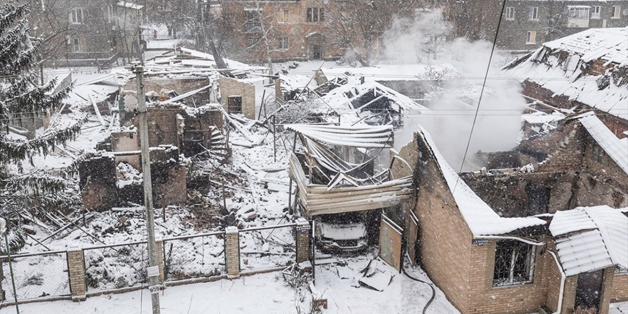 Zelenskiy: Rusya Bir Hafta İçerisinde 1300'den Fazla İHA ve 29 Füzeyle Saldırı Düzenledi