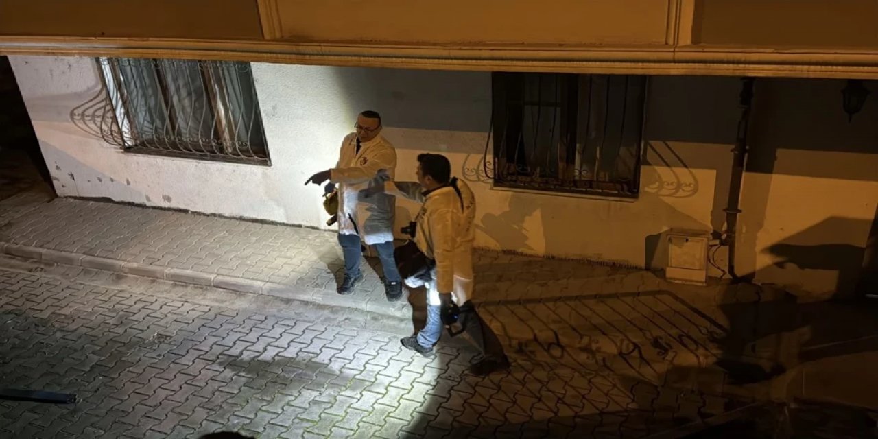 Kızının Erkek Arkadaşını Pompalı Tüfekle Vurdu