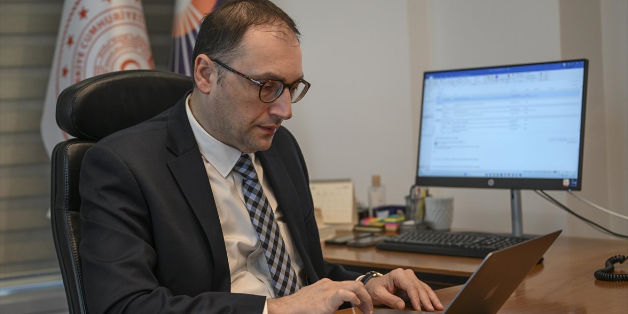 İstka Genel Sekreteri Ziya Taşkent, AA'nın "Yılın Kareleri" Oylamasına Katıldı