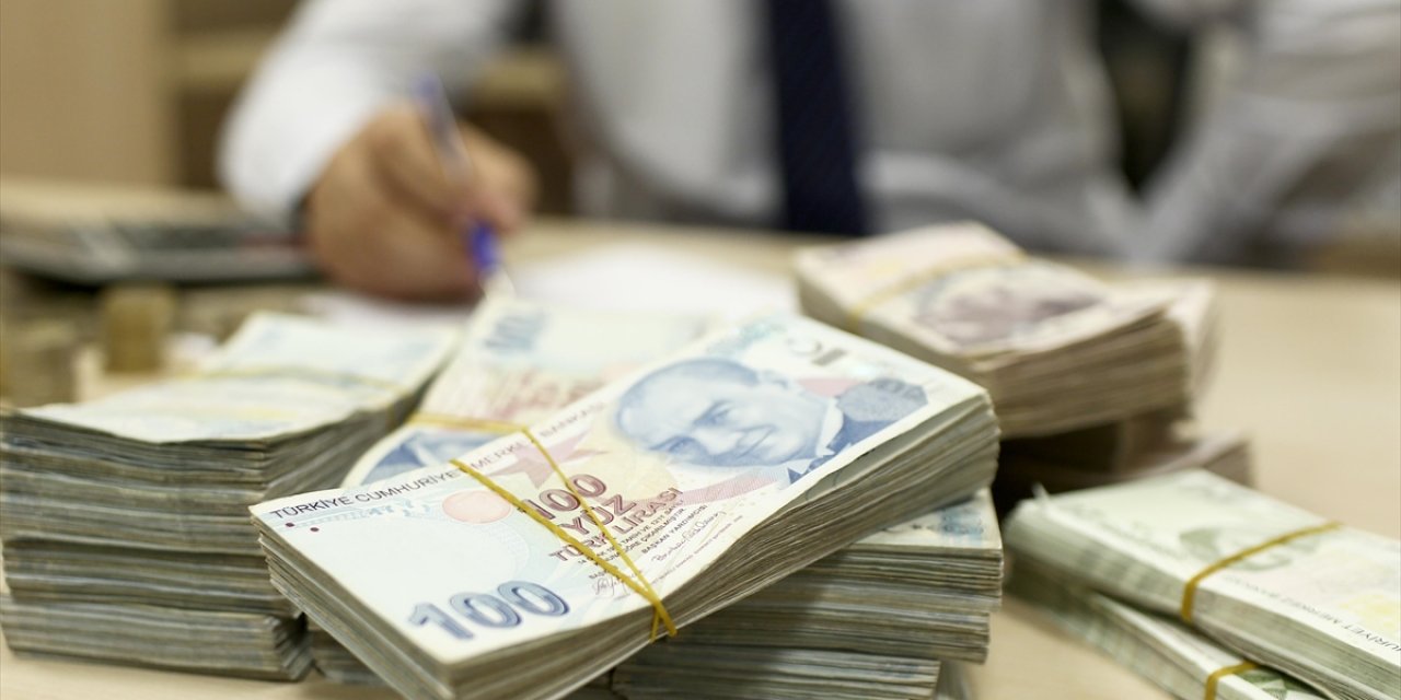 Dezenflasyon Süreci ve Düşen Risk Primi Tl Varlıklara Yabancı İlgisini Artırdı