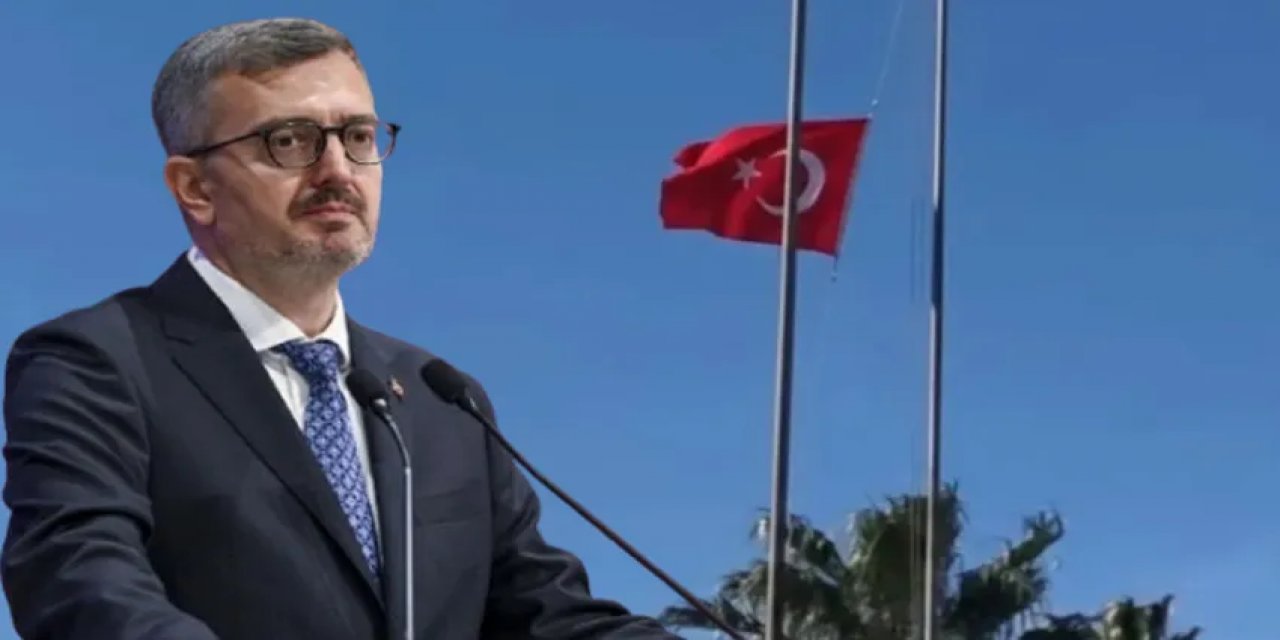Kamışlı Sınırında Türk Bayrağına Alçak Saldırı! İletişim Başkanı Duran'dan Açıklama