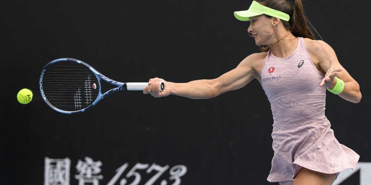 Milli Tenisçi Zeynep Sönmez Avustralya Açık'ta 3. Turda