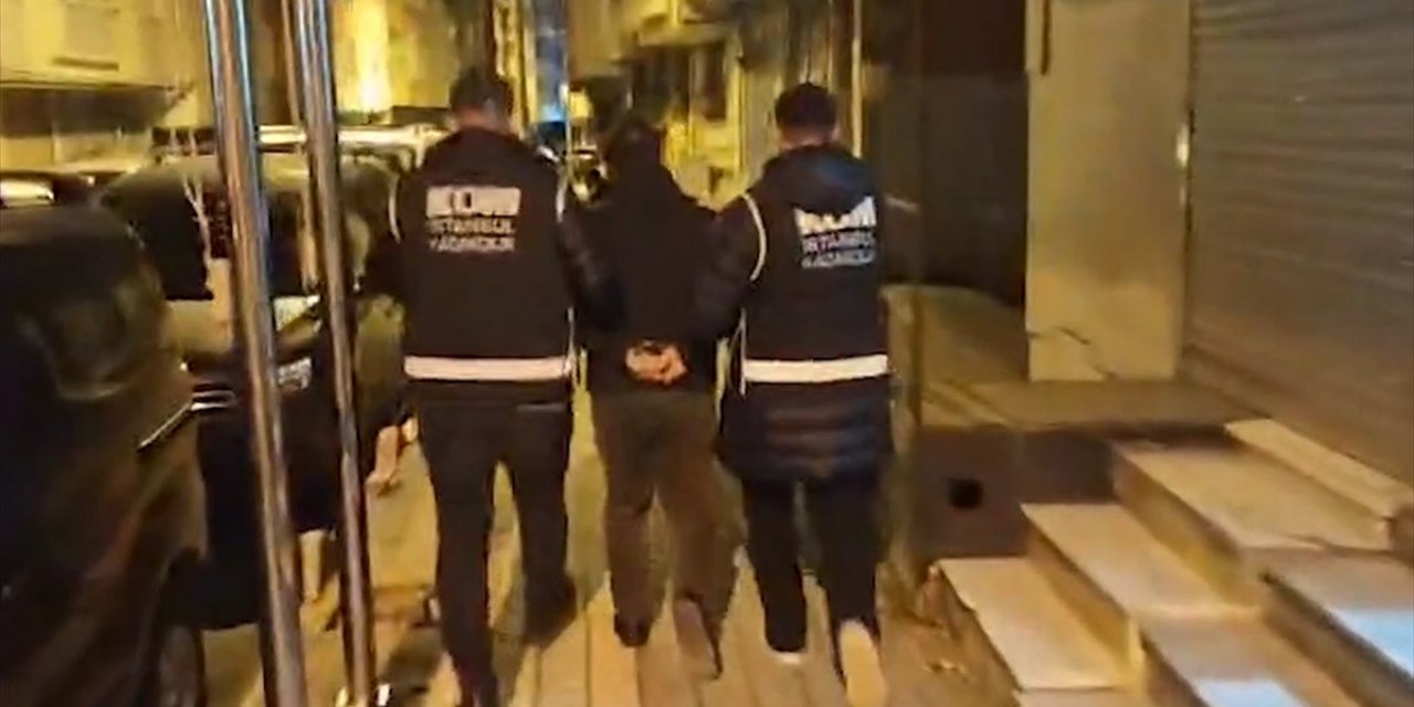 İstanbul Merkezli Kaçak İlaç Operasyonunda 54 Şüpheli Yakalandı