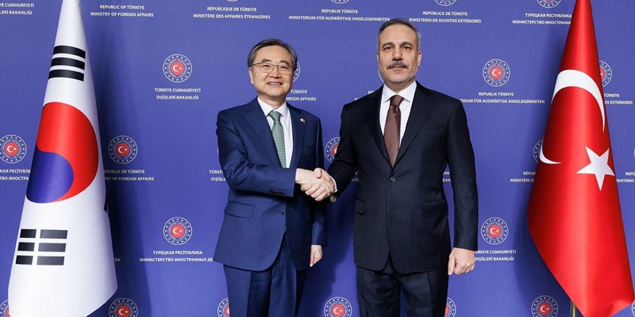 Dışişleri Bakanı Fidan, Güney Kore Dışişleri Bakanı Cho İle Görüştü