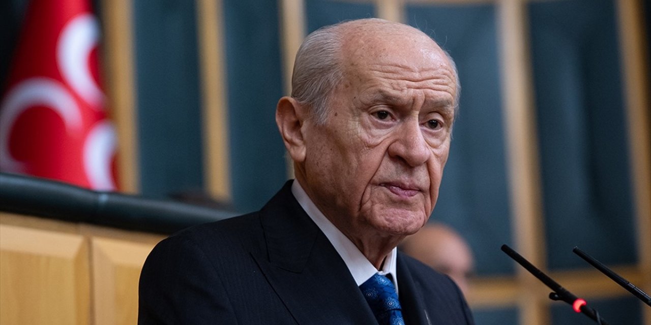MHP Genel Başkanı Bahçeli'den Terör Örgütü Ypg/sdg Yandaşlarının Türk Bayrağına Saldırısına Tepki