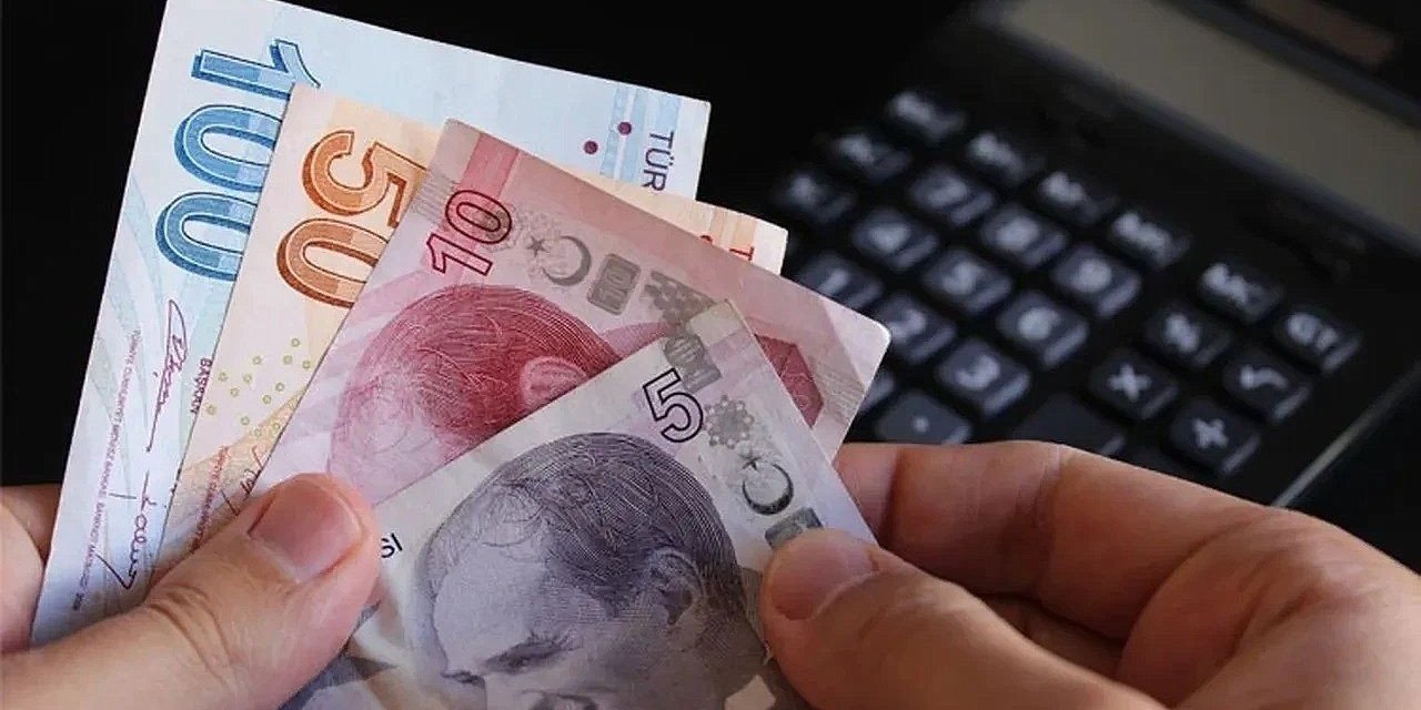 Milyonlarca Emekli ve Düşük Gelirliye Yeni Haber: Vatandaşlık Maaşı Geliyor!