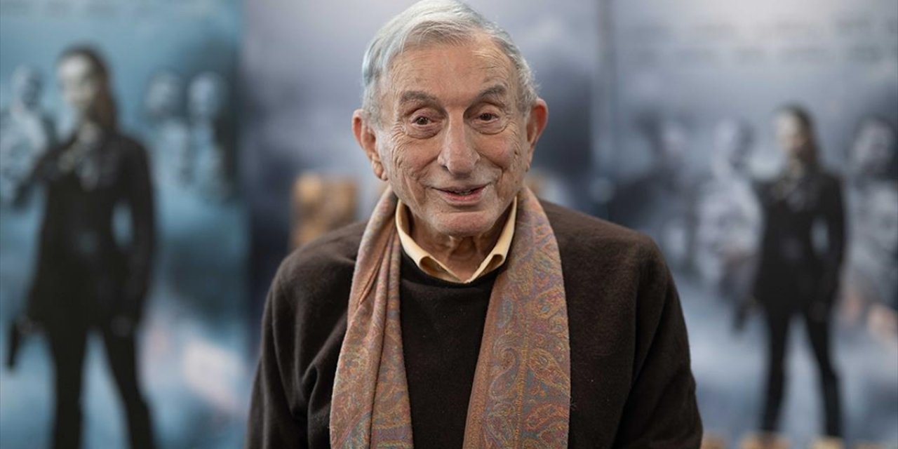 Tiyatronun Zarif Beyefendisi: Haldun Dormen