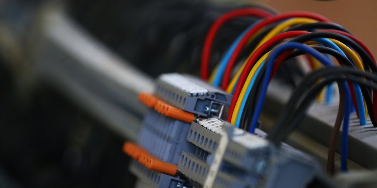 Elektrik ve Elektronik Sektörü İhracatta Üçüncü Sıraya Yükseldi