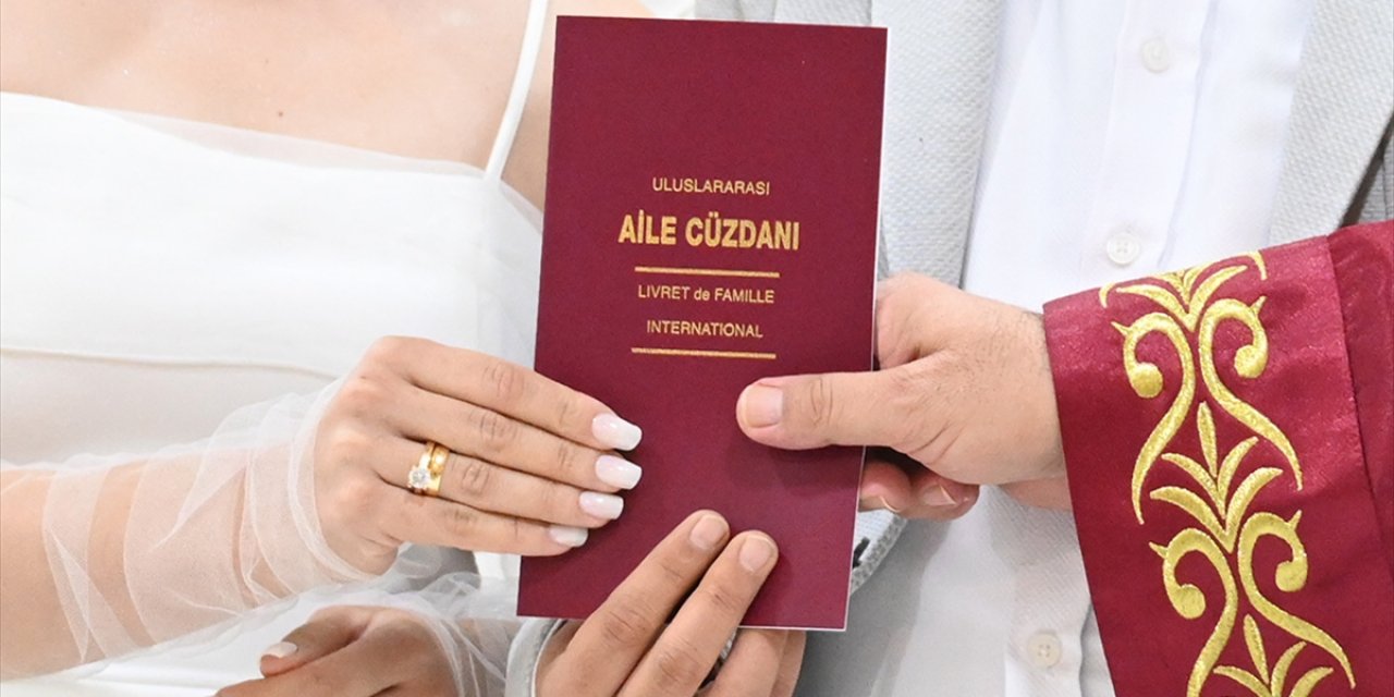 İstanbul'da 2025'te Yaklaşık 145 Bin Düğün Yapıldı