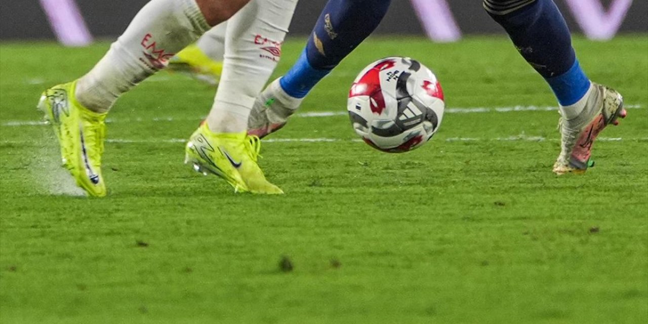 Fenerbahçe, Trendyol Süper Lig'de Yarın Göztepe'yi Konuk Edecek