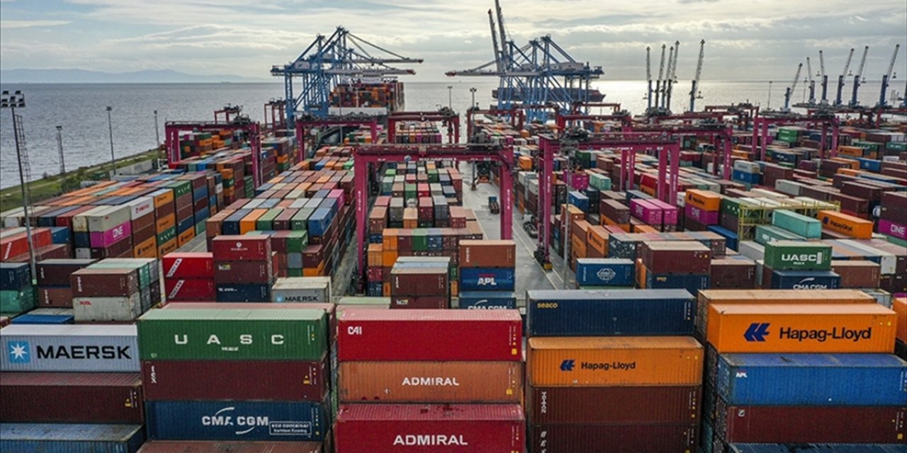 Türkiye'nin İhracatının 2028 Sonunda 308,5 Milyar Dolara Çıkması Öngörülüyor