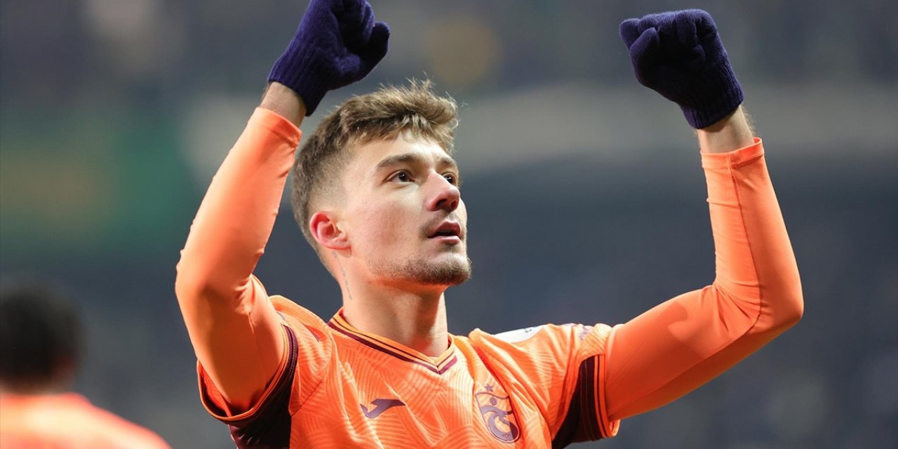 Trabzonspor'un Orta Saha Oyuncusu Ernest Muçi'den "Azim" Vurgusu