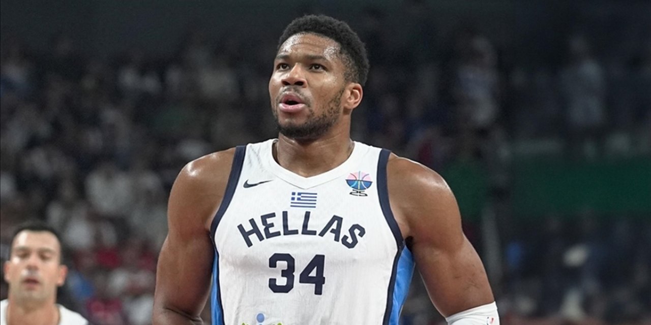 Antetokounmpo'nun 6 Haftaya Kadar Sahalardan Uzak Kalması Bekleniyor