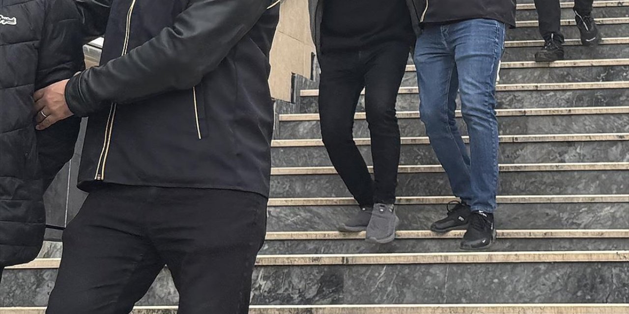 Güngören'de Öldürülen Atlas Çağlayan'ın Ailesini Tehdit Eden 5 Şüpheli Tutuklandı