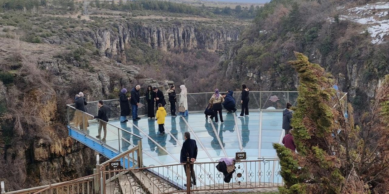 Türkiye'nin İlk Cam Seyir Terası Geçen Yıl 172 Bin 570 Kişiyi Ağırladı
