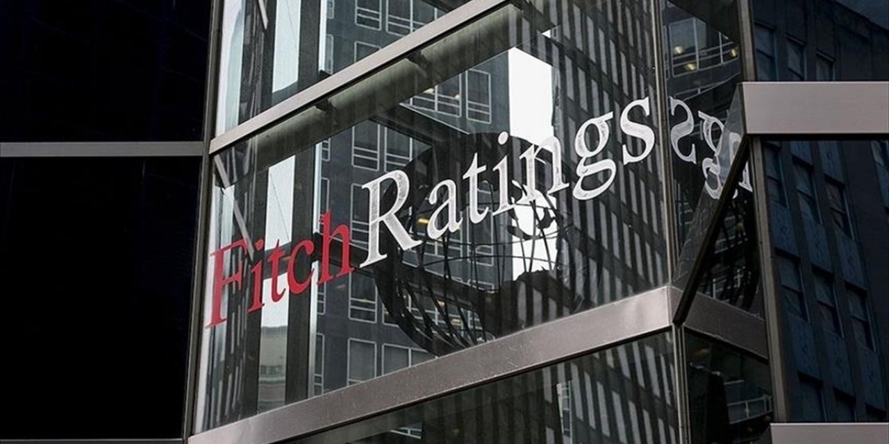Fitch, Bazı Türk Bankalarının Kredi Notu Görünümlerini Yükseltti